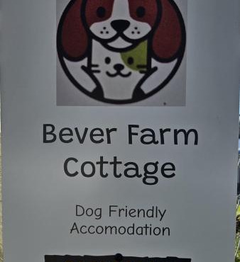 Bever Farm Cottage, 2 bedroom in Waitoki