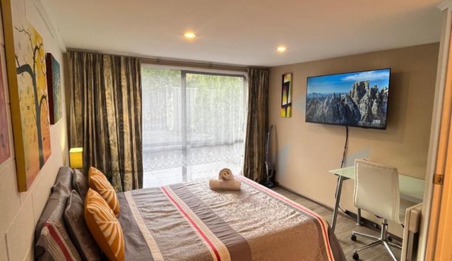 Boutique Studio - Private Cozy Oasis