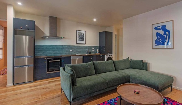 Bridge St. Apartment 2 in Nelson