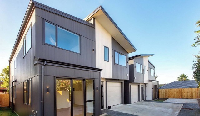Brilliant Howick New Build, Walk to Shops in Auckland