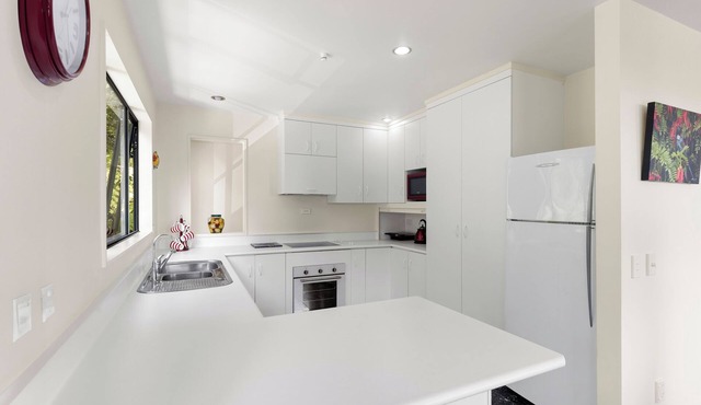 Broadview Retreat - Opua Holiday Home