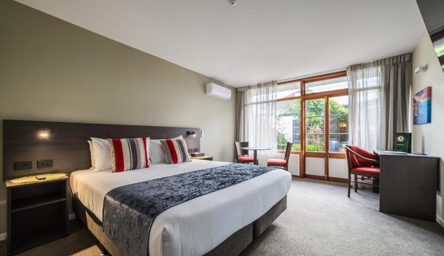Carnmore Hotel Lower Hutt