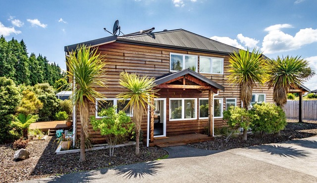 Chalet Gryon - Spacious 3 bedroom Ohakune house