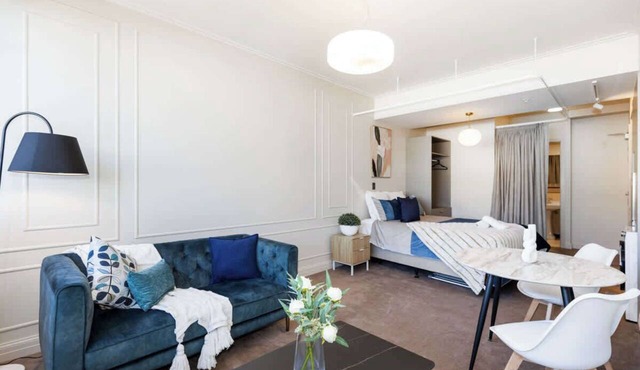 Cityview Studio + Kitchen | Wellington CBD in Wellington