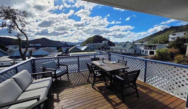 Comfy Haven in the Heart of Picton in Picton