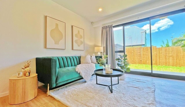 Comfy Home in East School Zone