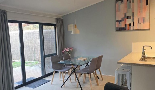 Cosy Private Home Nice rural setting Close to Activity Parks