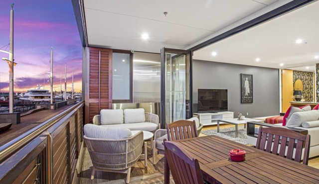 Designer Harbour Stunner with Welcome Rosé