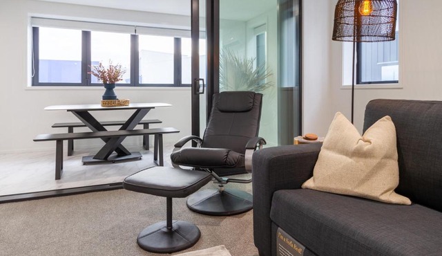 Discover Elegance - New central Haven. 3 bedroom in Christchurch