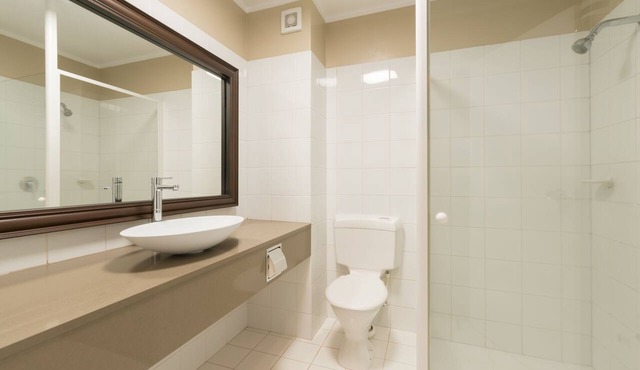 Distinction Hamilton Hotel & Conference Centre