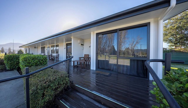 Dusky Mustering Unit - Te Anau Holiday Home in Te Anau
