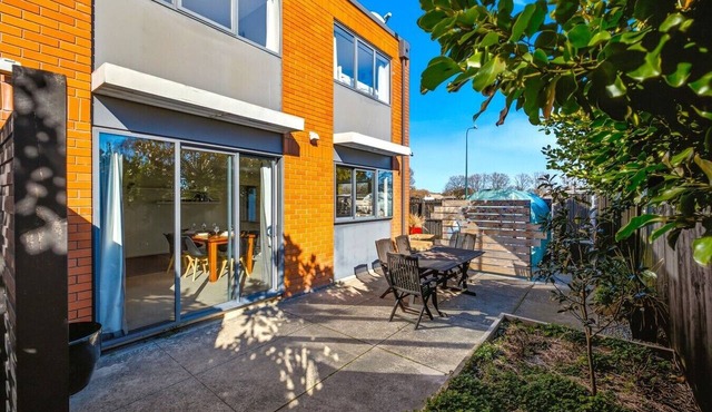 Entire home in Christchurch, New Zealand in Christchurch