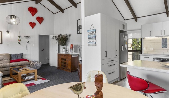 Family-Friendly 3BR Home Close to Lake Taupō