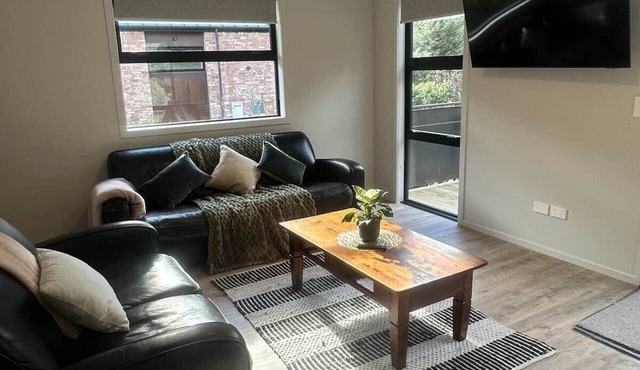 Forest Retreat | 6 Mins to Queenstown in Closeburn