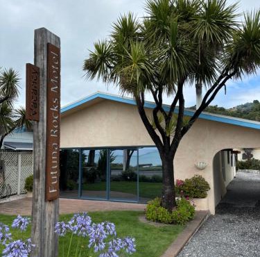 Futuna Rocks Motel in Kaikoura