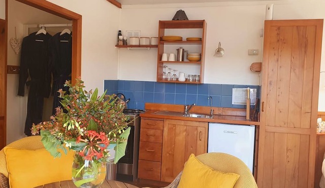 Gorgeous Waterfront Vacation Rental for Two in the Bay of Islands near Kerikeri