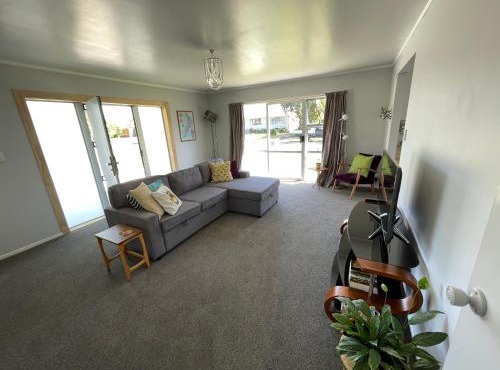 Green Door - One bedroom apartment