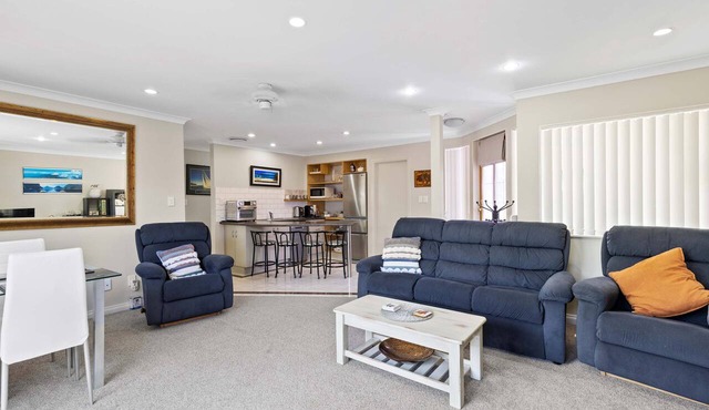 Hidden Gem | Private & Dog-Friendly in Hamilton