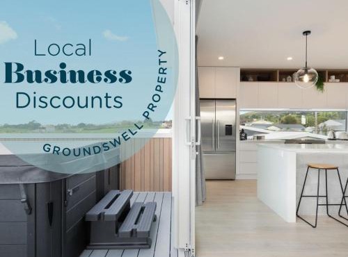 Hillside Haven, Design-led Beach Escape in Hamilton