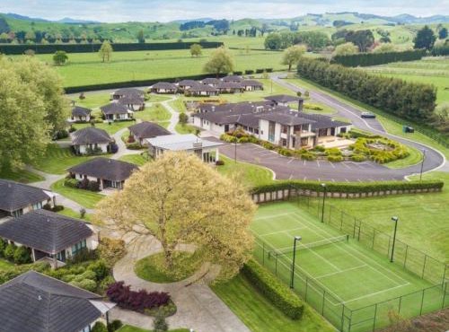 Karapiro Villas Resort in Hamilton