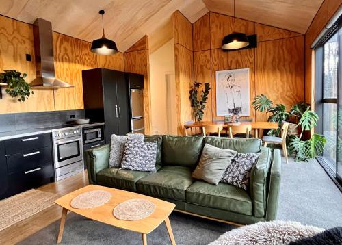 Kentmere Cottage - with outdoor bathtub, Lake Tekapo in Lake Tekapo