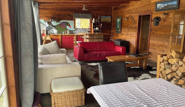 Kereru Lodge Kakahi, private and peaceful getaway