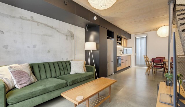 Luxury city-centre townhouse 3 bed | 3 bath | 4 bed in Wellington