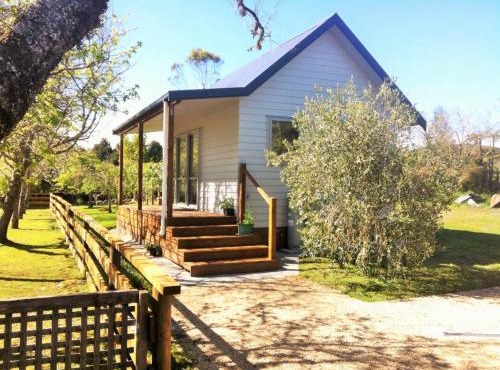 Mirror Creek Holiday Cottage in Hokitika