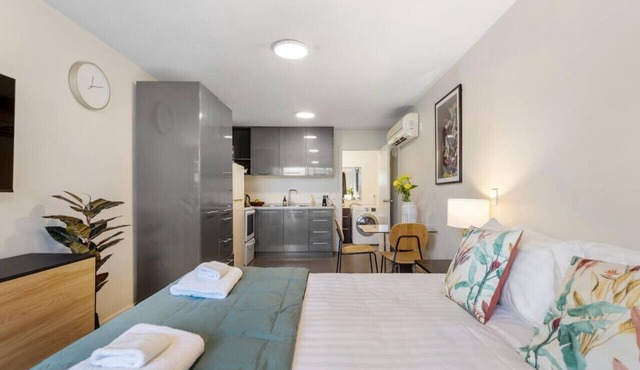 Mountain Getaway Studio Space in Queenstown