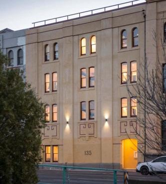 No5 Cumberland Street deluxe apartment in Dunedin