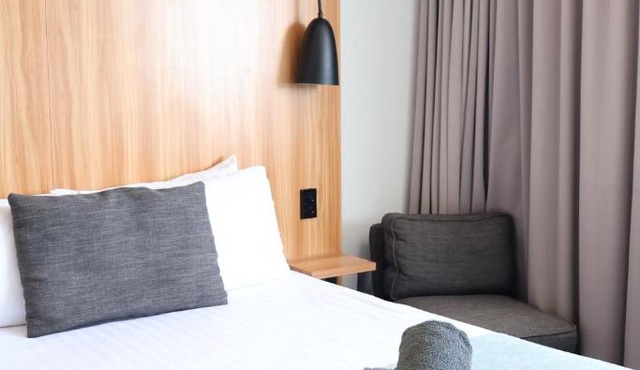 Noa Hotel
