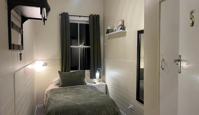 Nourish Reefton & Wilsons Hotel in Reefton