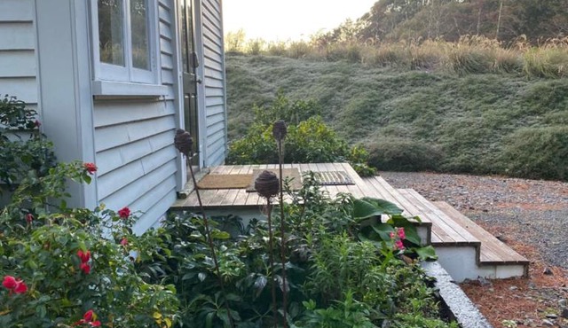 Ohariu Farm Cottage in Wellington