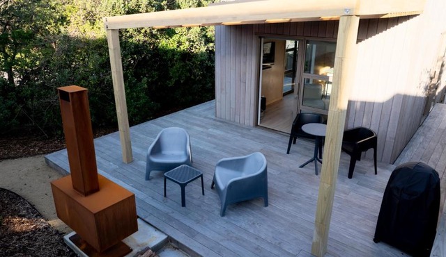 Old Beach Pods, Tutere in Waikanae