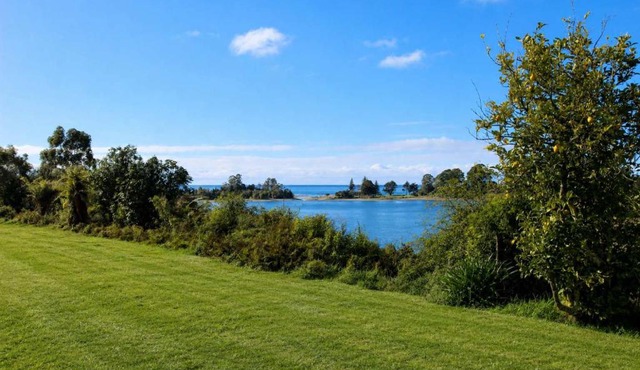Otere River View Villa - Golden Bay in Onekaka