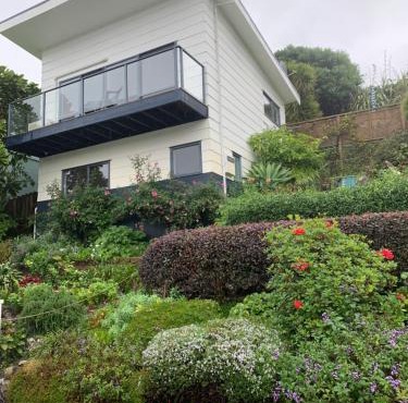 PACIFIC PARADISE COTTAGE