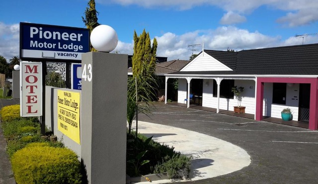 Papakura Pioneer Motor Lodge & Motel in Auckland