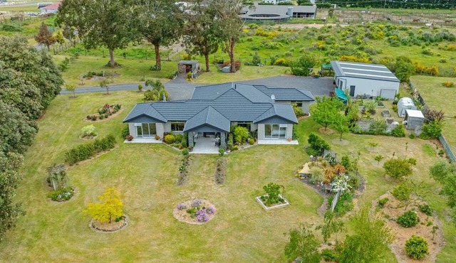 Quiet retreat, close to fantastic fishing. Plenty of space, pet friendly. in Foxton