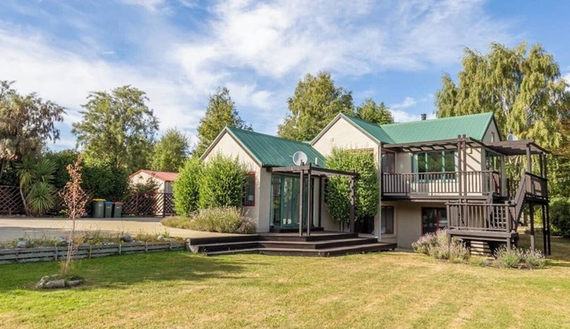 Rata Street Retreat Wanaka in Wānaka