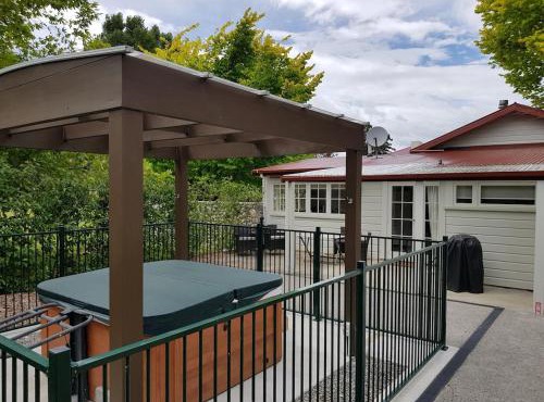Rose Cottage - Tranquil retreat in Tinui