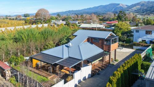 Roy-Al Retreat - Riwaka Holiday Home in Ngaio Bay