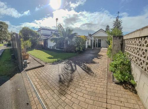 Sandy Toes Holiday Home Orewa