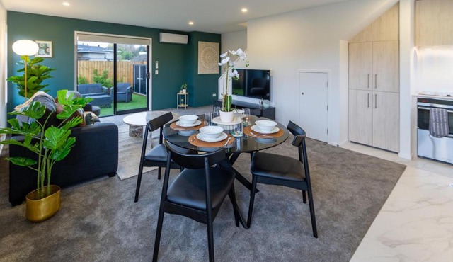 Serene Living 2 bed with Carpark in Christchurch