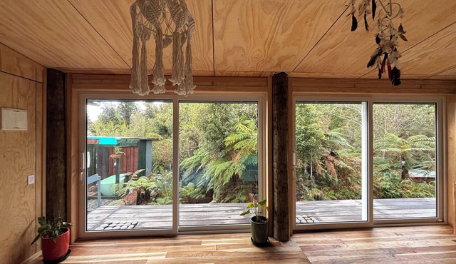 Shala Wellness Retreat nested at Lake Kaniere offers Peace, Nature, Yoga & Sauna in Kokatahi