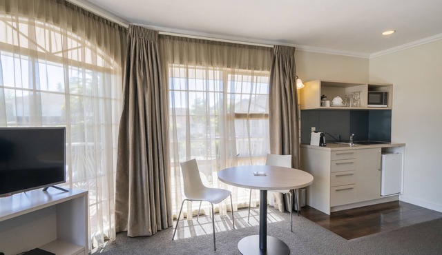 Silver Fern Rotorua Suites & Spa
