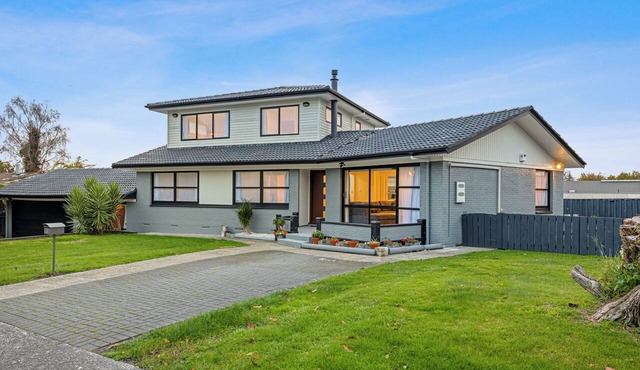 Spacious 5-Bedroom Family Home Near Lake Rotorua & Rotorua CBD