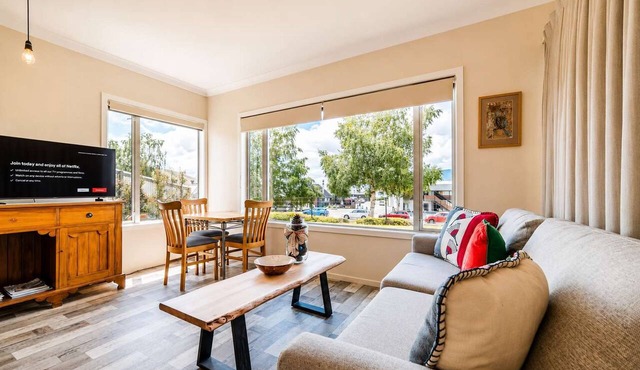 Starlight Suite | Tekapo 1BR + Lake Walk in Lake Tekapo