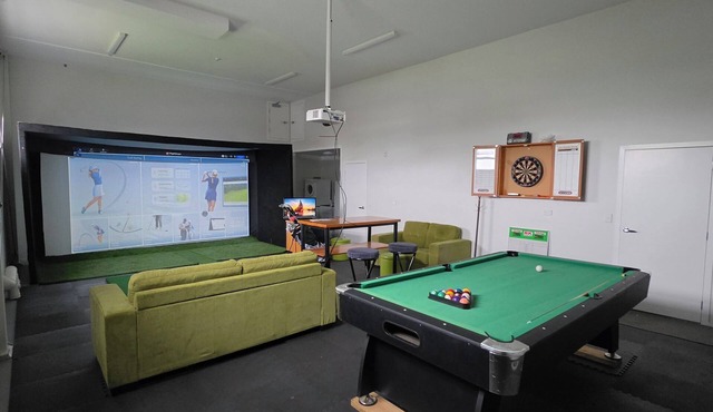 Stay n Play golf sim and game room adventures in the heart of Pukekohe