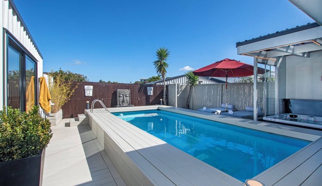 Sunkissed Pool Villa - Mangawhai Holiday Home
