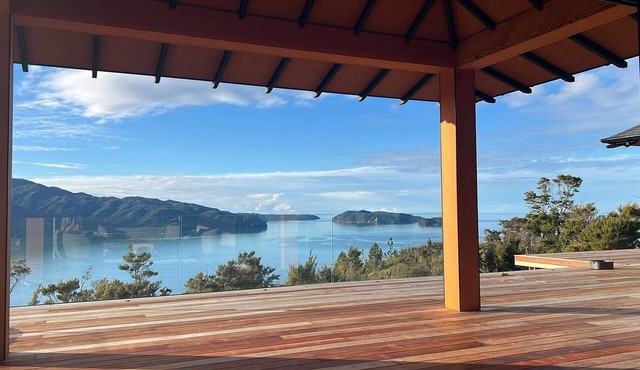 Tasman Bayview Retreat – Sea & Mountain Views in Kaiteriteri